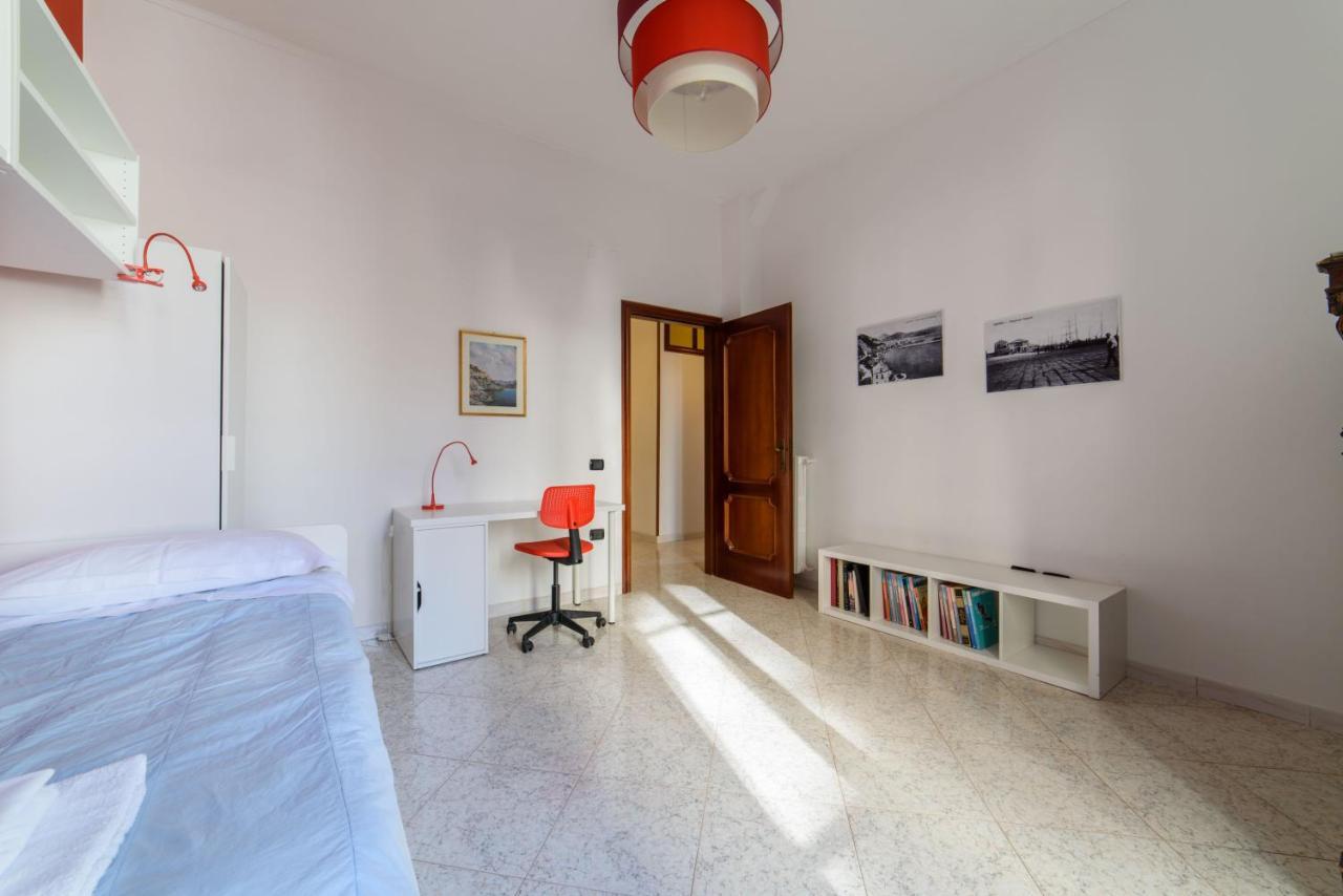 Casa Vacanze “In Centro” Салерно Экстерьер фото