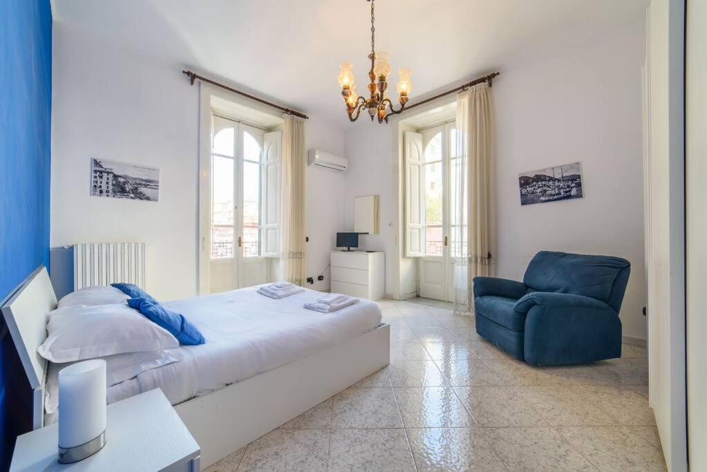 Casa Vacanze “In Centro” Салерно Экстерьер фото